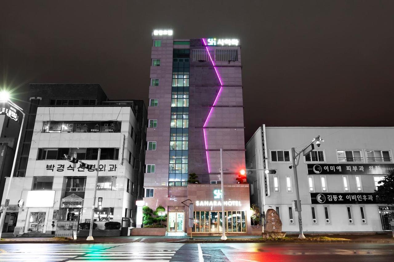 Sahara Hotel Jeju Exterior foto